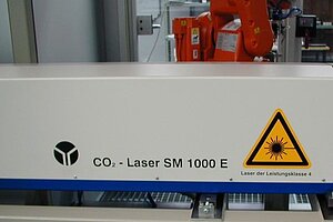 co2-laser-1000w.jpg